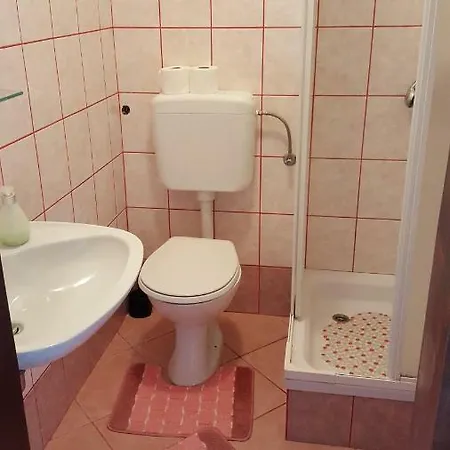 Ghedas Apartment *